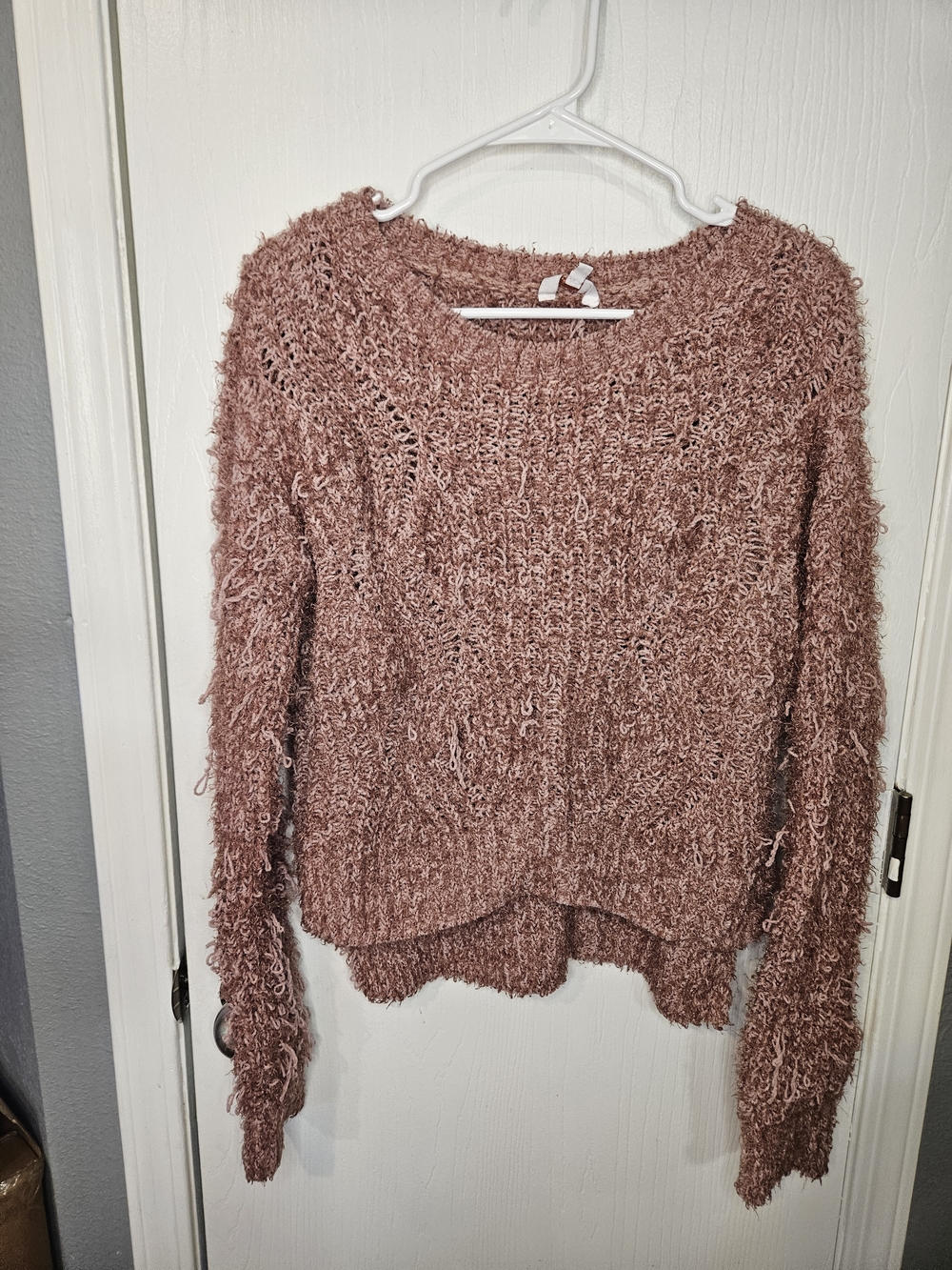 Candie's Dusty Rose Textured Fuzzy Crew Neck Sweater